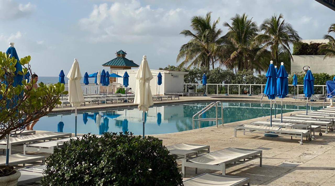 Beachfront Condo In Miami! Съни Айлс Бийч Екстериор снимка
